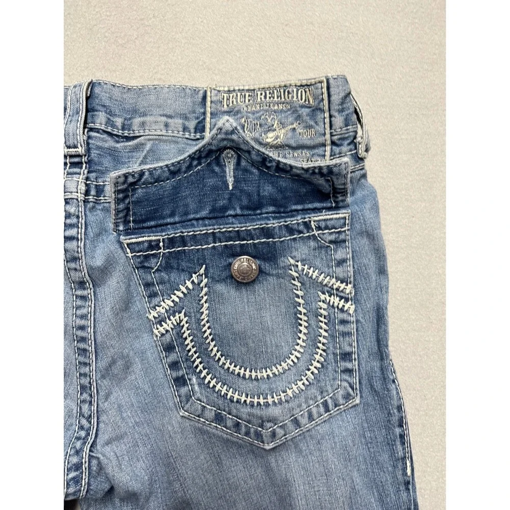 True Religion Ricky Big T‎ Straight Leg XL 38x30 Jeans Light Wash  White Stitch
